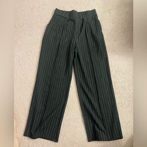 H&M women’s stripe stretchy pants size M brand new